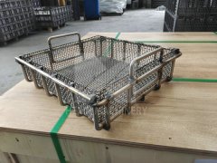 welded basket with liner mesh w